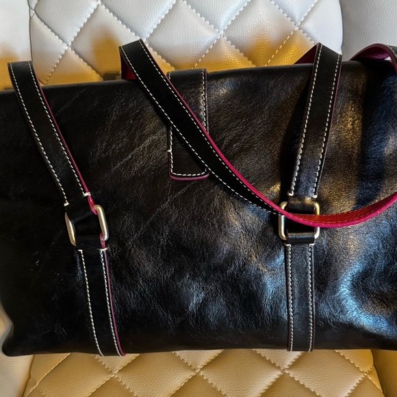 Black Leather Dooney and Bourke Women's Bag with bright pink Heart Accents - Picture 5 of 10